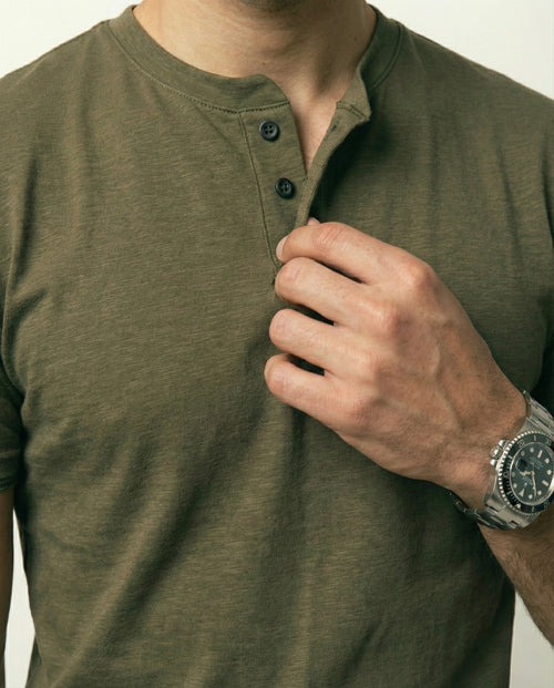 Camiseta Cuello Henley