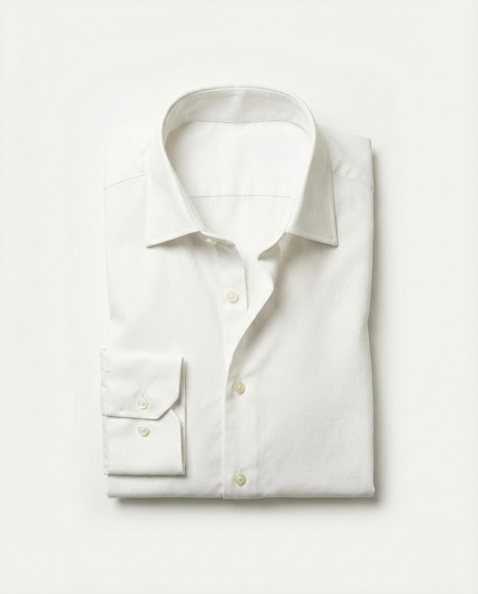 Camisa Minimalista de Cuello Cooper